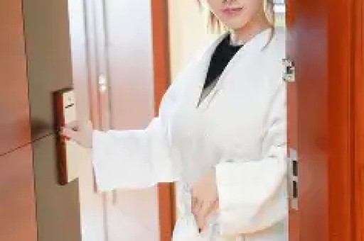 吻过孙千、杨紫等9位女星：有人升咖有人塌房…他的嘴有多灵？